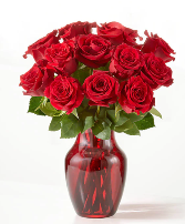 Red Heart Bouquet 12 Red Roses arrangement