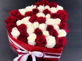RED HEART ROSE BOX  CENTERPIECES