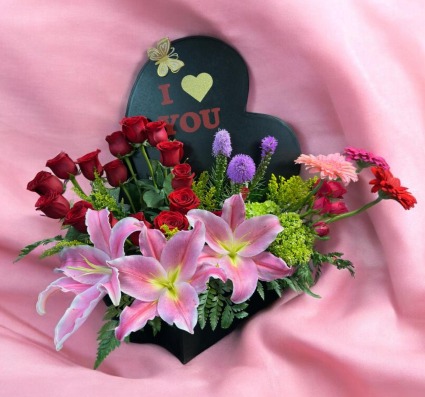 RED HEART ROSES  IN A WOOD HEART BOX  