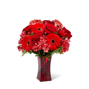 Red Reveal™ Bouquet 