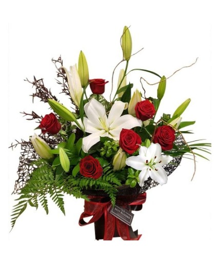 Red Rose and White Lily Bouquet No Vase Bouquet