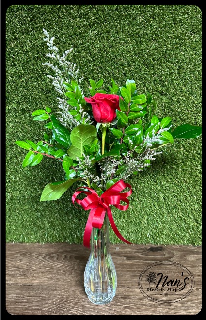 Red Rose Bud Vase 