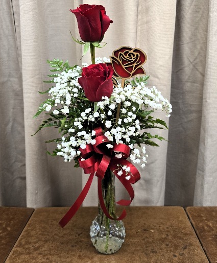 RED ROSE BUD VASE Rose Arrangement