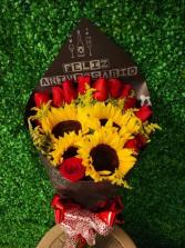Red Rose & Sunflower Bouquet Hand Bouquet