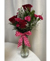 Red Rose trio Hot pink accents 