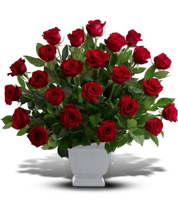 Red Roses   in Windsor, ON | K. MICHAEL'S FLOWERS & GIFTS