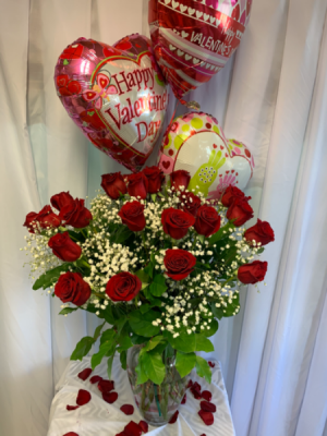 Red Roses and Balloons  Red Classic Roses 