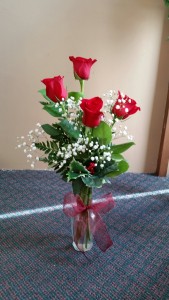 Red Roses for Christmas 