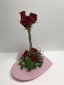 Red Roses Pink Heart Valentine's Flowers  Roses 