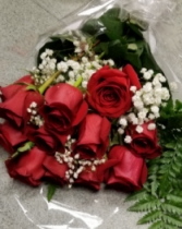 Red roses presentation style Wrapped bouquet