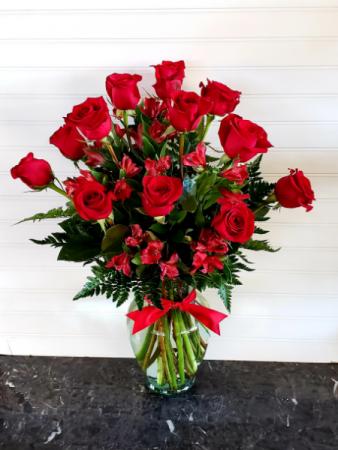 Red Roses & Red Peruvian Lilies Exclusively at Mom & Pops in Ventura, CA | Mom And Pop Flower Shop