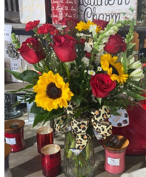 Red Roses, sunflowers and mix Red Roses, sunflowers mix