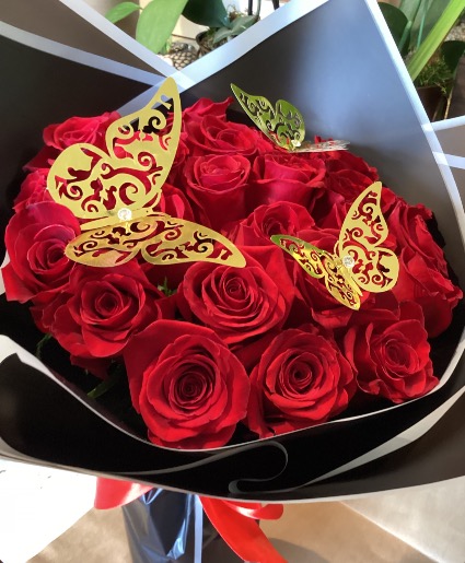 Red roses te amo Anniversary/ valentine 