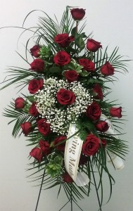 Red Roses with Babies Breath Heart in Dayton, OH | ED SMITH FLOWERS & GIFTS INC. Red Roses with Babies Breath Heart in Dayton, OH | ED SMITH FLOWERS & GIFTS INC.