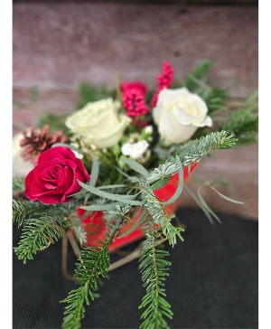 Red Sleigh Arrangement 