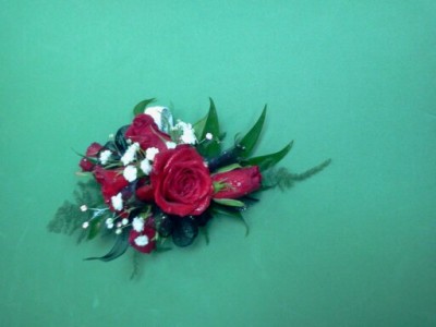 Red spray roses with black lace ribbon Wrist Corsage