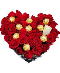 Red sweet heart box Roses