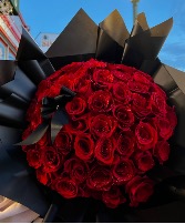 Red Sweet Stems  Roses 