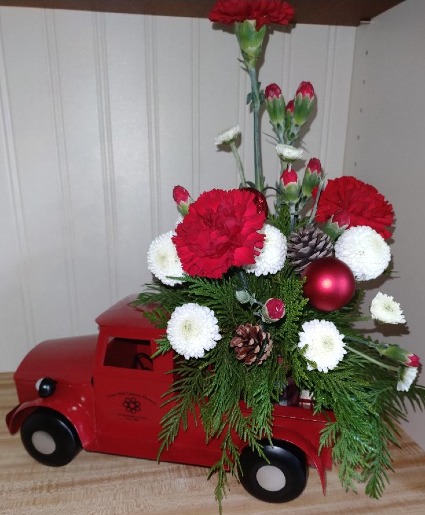 Red Truck One sided x mas arrangment