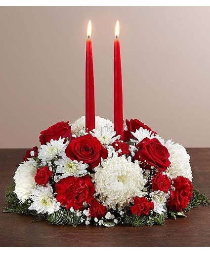 Red & White Classic Centerpiece