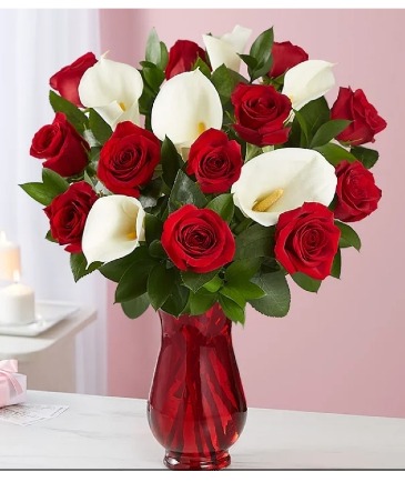 Red & White Elegance   in Granger, IN | Yellow Rose Florist