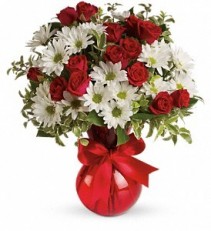  Sweetheart Kiss Floral Bouquet
