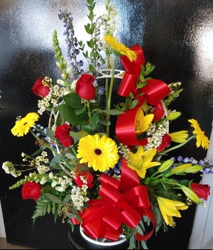 Red/yellow Bright basket funeral