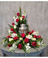 Regal Remembrance Urn Spray