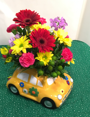 Retro Beetle Car arrangement in White Oak, PA | Breitinger's Flowers Retro Beetle Car arrangement in White Oak, PA | Breitinger's Flowers