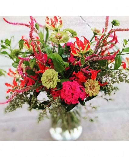 Designer’s Choice—Rich and Vibrant Design  Farm Flowers