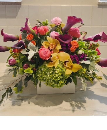 Riotous Colors  in Bogota, NJ | ENCKE FLOWERS 