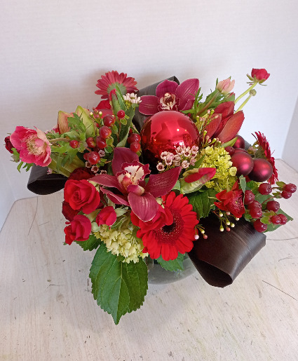 Robust Ruby Flower Arrangement