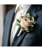 Romantic Blush Boutonniere 