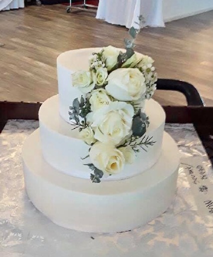 Romantic Cake florals  