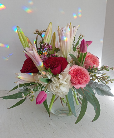 Romantic Daydream Designer's Choice in Glastonbury, CT | THE FLOWER DISTRICT