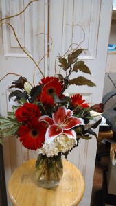 Romantic Delight Fresh Vase Arrangement