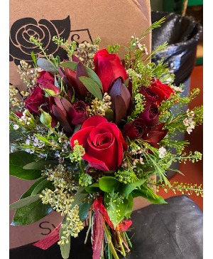 ROMANTIC PROM BOUQUET PROM
