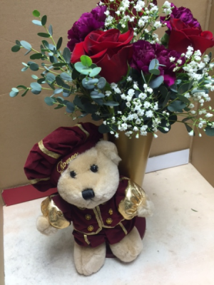Romeo in love stuffed animal and roses and carnations
