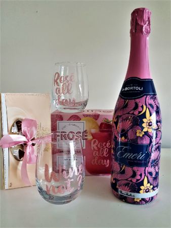 CHEERS! WITH AN AUSTRALIAN'S POINT OF