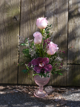 Rosa Orchid Wine Glass Roses & Orchid Accented with Small Flowers