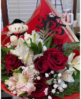 Rose and Alstroemeria Handheld Bouquet 