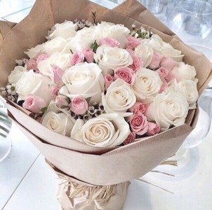 White Rose Bouquet 