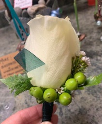 Rose Boutonniere PICKUP IN STORE ONLY