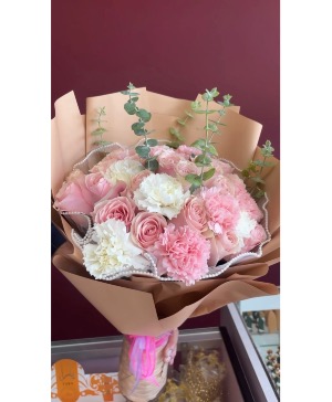 Rose & Carnation Bouquet 