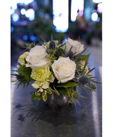 Rose Garden Handmade Pottery in South Milwaukee, WI | PARKWAY FLORAL INC.