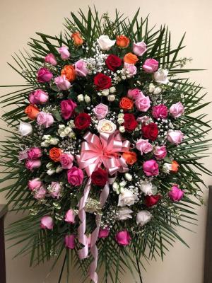ROSE GARDEN SPRAY STANDING SPRAY in East Meadow, NY | EAST MEADOW FLORIST ROSE GARDEN SPRAY STANDING SPRAY in East Meadow, NY | EAST MEADOW FLORIST