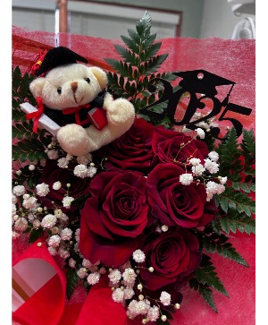  Rose Graduation Handheld Bouquet 