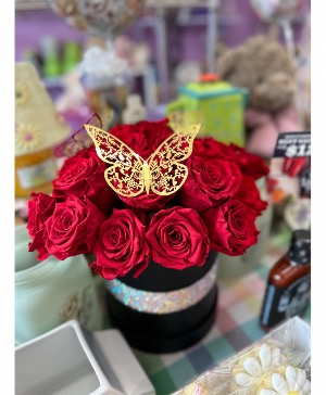 Rose hat box Floral arrangment