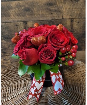Rose hatbox roses 