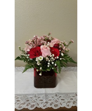 Rose Pack Centerpiece All Occations